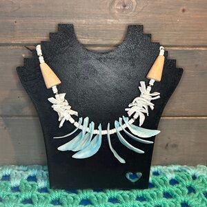 Vintage Seashell And Wood Necklace